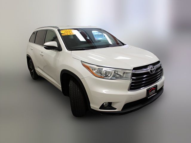 2016 Toyota Highlander XLE