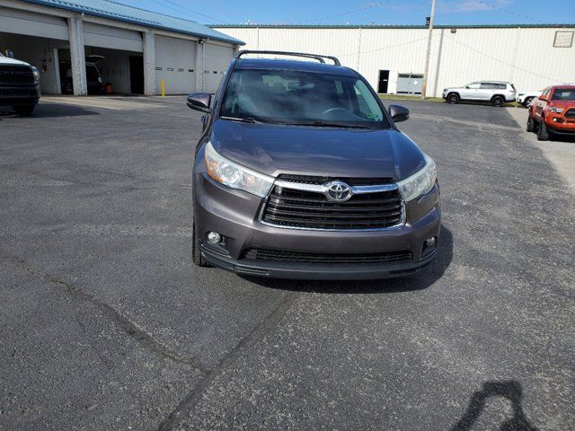 2016 Toyota Highlander LE Plus