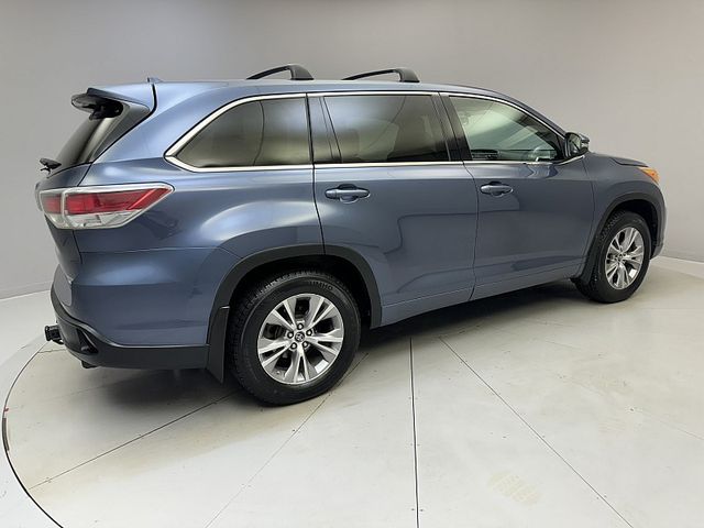 2016 Toyota Highlander 