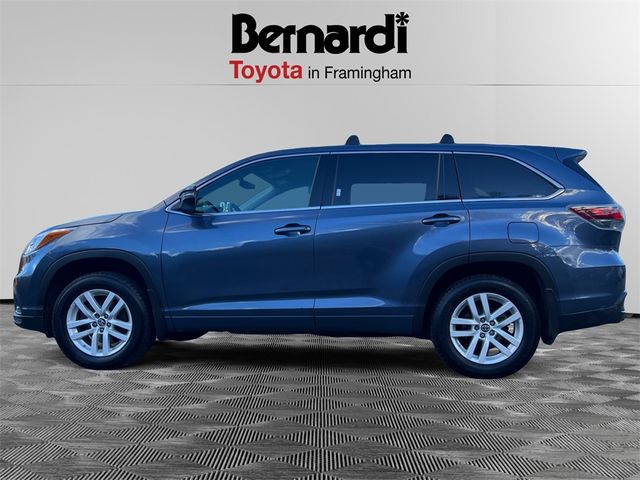 2016 Toyota Highlander LE