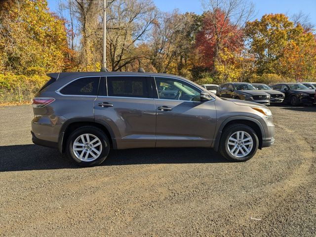 2016 Toyota Highlander 