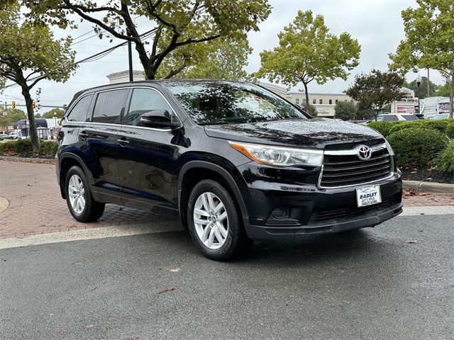 2016 Toyota Highlander LE Plus