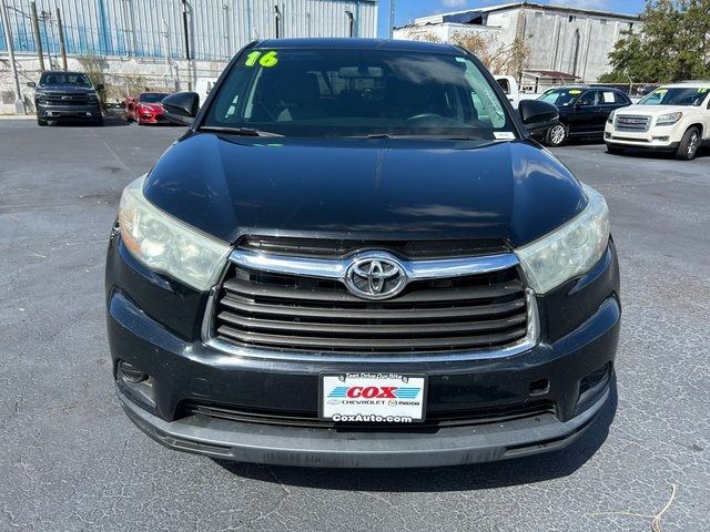 2016 Toyota Highlander 