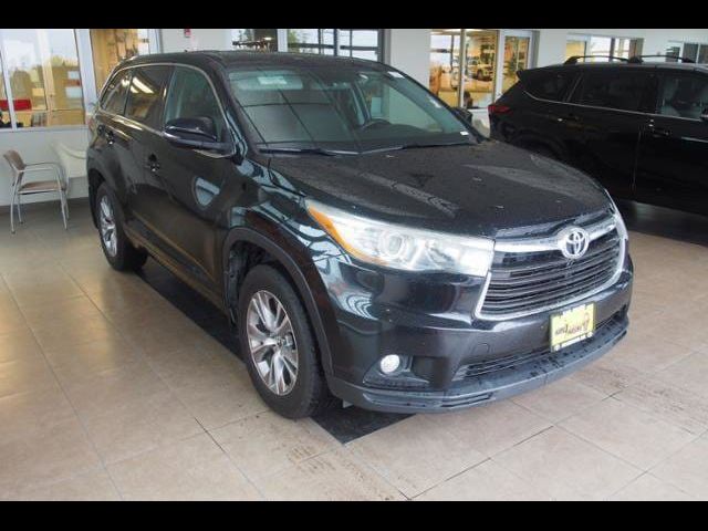 2016 Toyota Highlander 