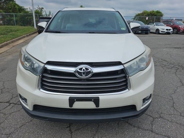 2016 Toyota Highlander 