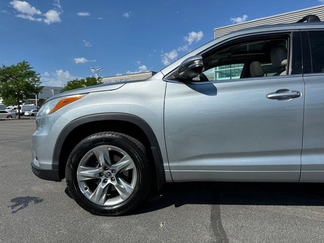 2016 Toyota Highlander Limited Platinum