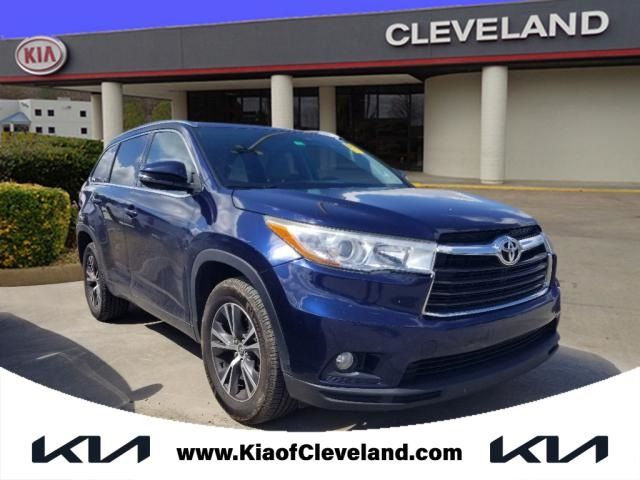 2016 Toyota Highlander XLE