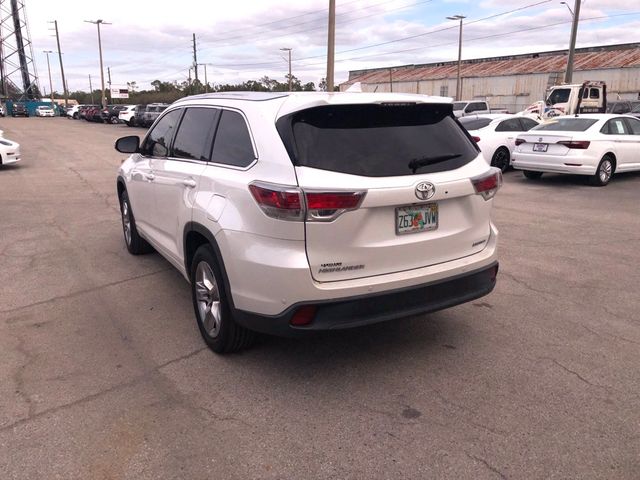 2016 Toyota Highlander 