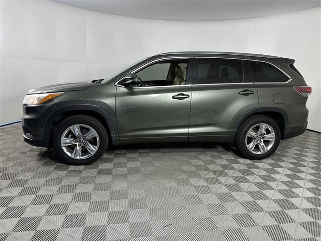 2016 Toyota Highlander 