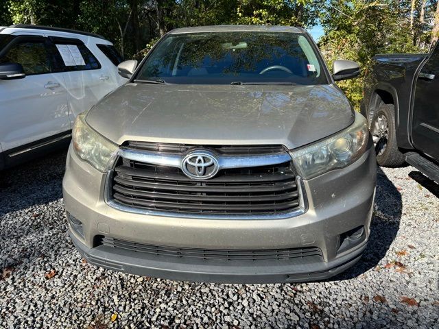 2016 Toyota Highlander 