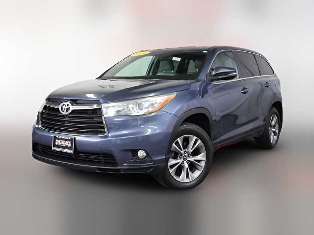 2016 Toyota Highlander LE