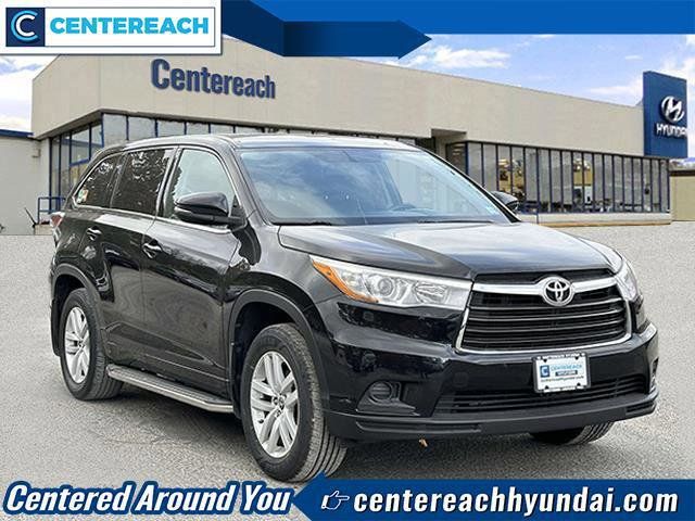 2016 Toyota Highlander LE