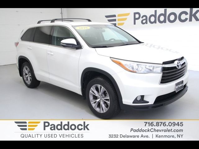 2016 Toyota Highlander LE Plus