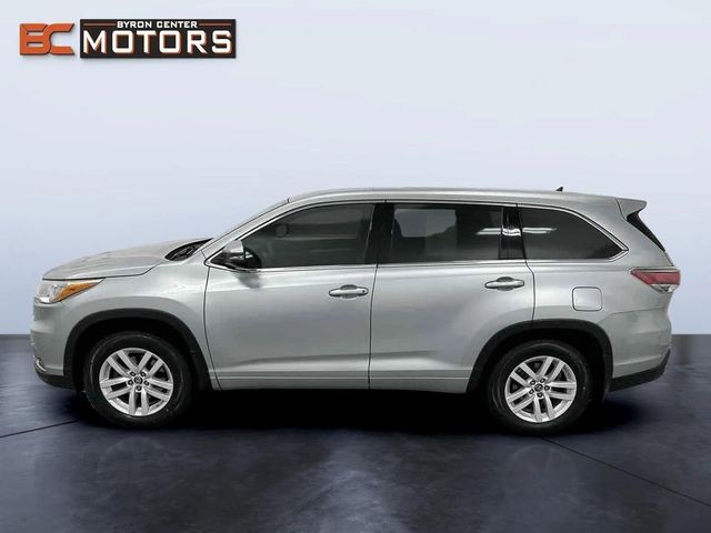 2016 Toyota Highlander LE