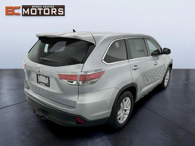 2016 Toyota Highlander LE