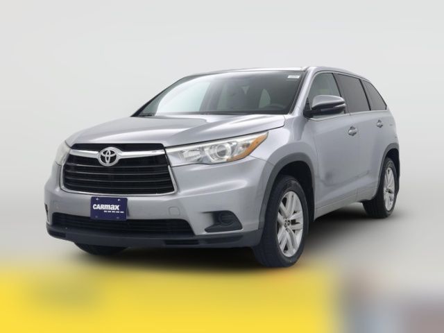 2016 Toyota Highlander LE