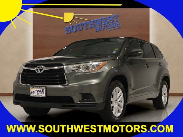 2016 Toyota Highlander LE