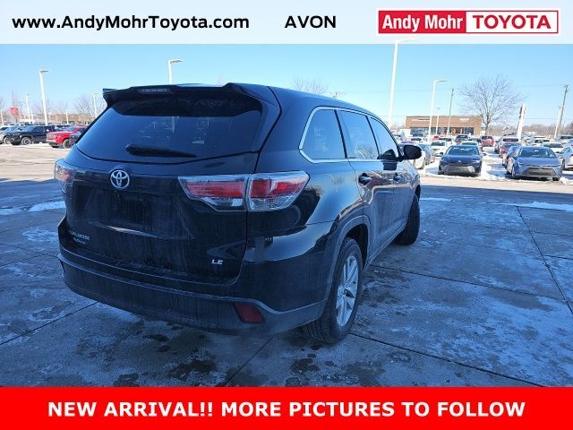 2016 Toyota Highlander LE