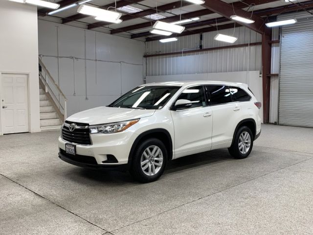 2016 Toyota Highlander LE