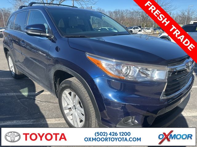 2016 Toyota Highlander LE