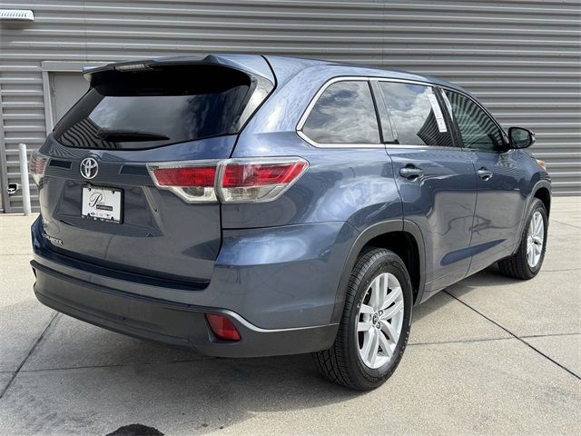 2016 Toyota Highlander LE