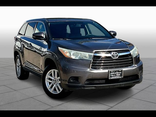 2016 Toyota Highlander LE