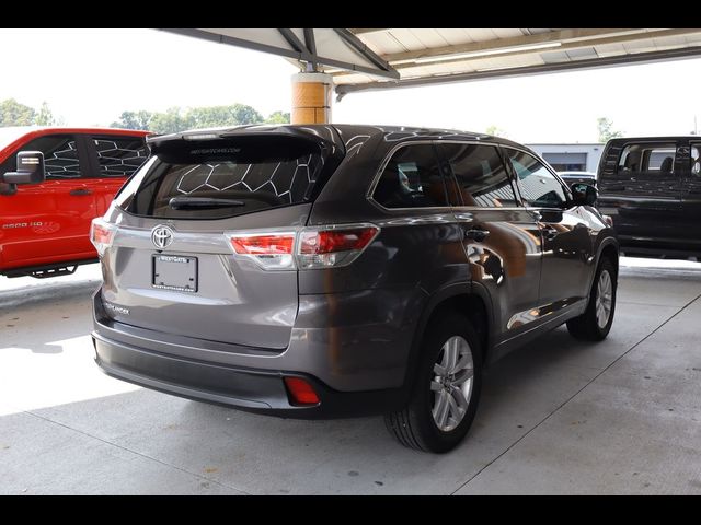 2016 Toyota Highlander LE