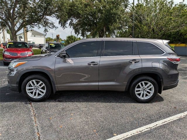 2016 Toyota Highlander LE