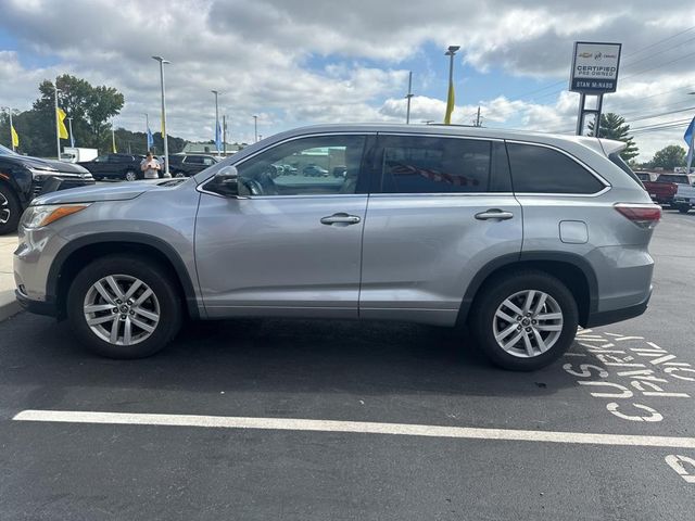 2016 Toyota Highlander LE