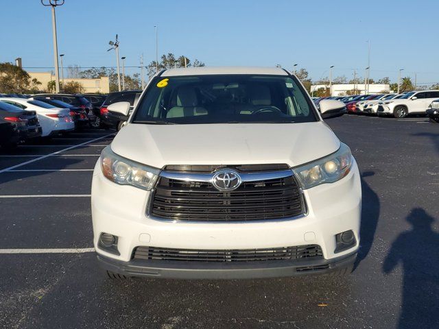 2016 Toyota Highlander LE