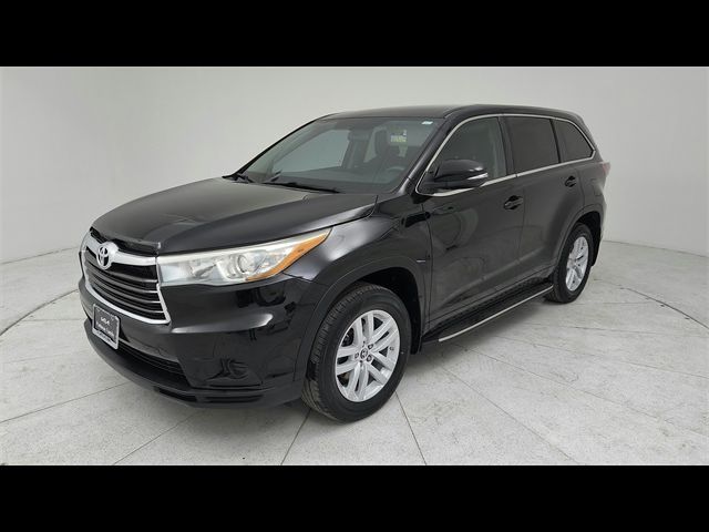 2016 Toyota Highlander LE