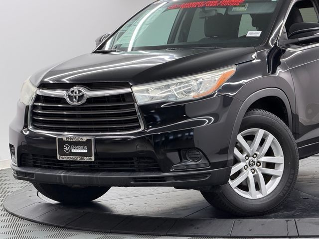 2016 Toyota Highlander LE