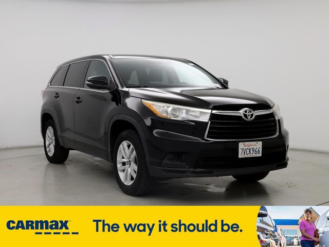 2016 Toyota Highlander LE