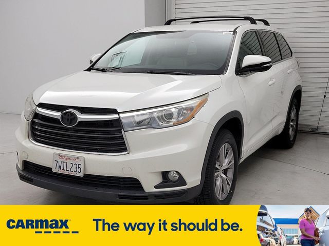 2016 Toyota Highlander LE