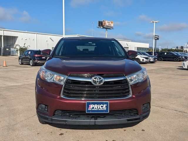 2016 Toyota Highlander LE