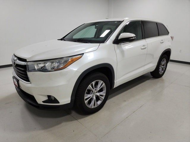 2016 Toyota Highlander LE Plus