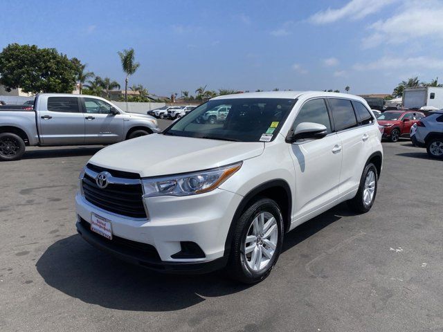 2016 Toyota Highlander LE