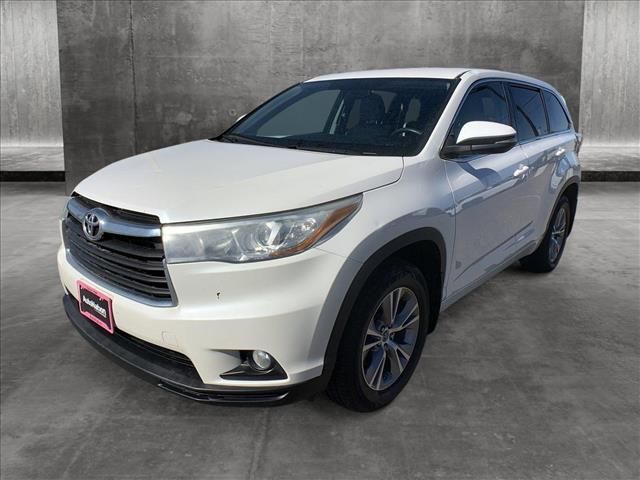 2016 Toyota Highlander LE Plus