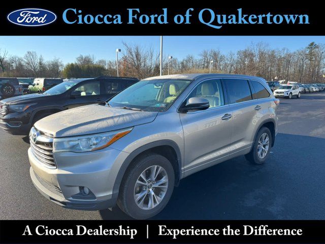 2016 Toyota Highlander LE Plus