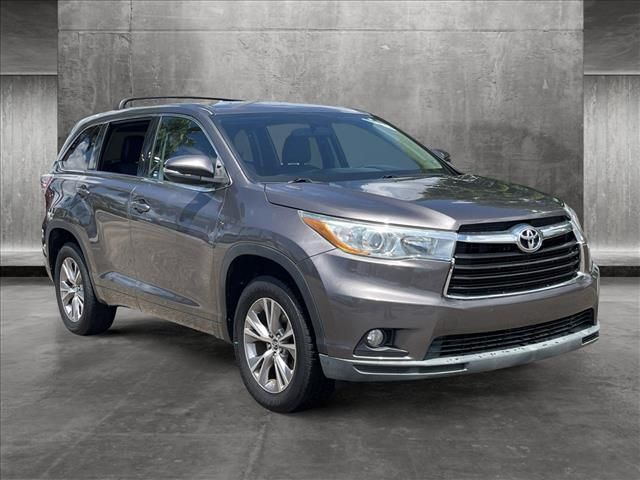 2016 Toyota Highlander LE Plus