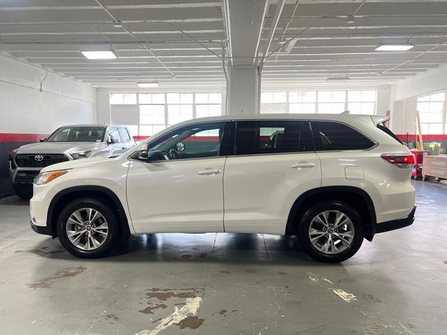 2016 Toyota Highlander LE Plus