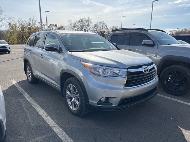 2016 Toyota Highlander LE Plus