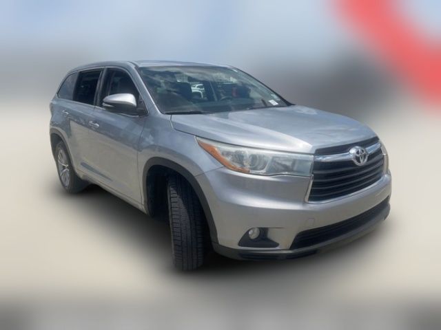 2016 Toyota Highlander LE Plus