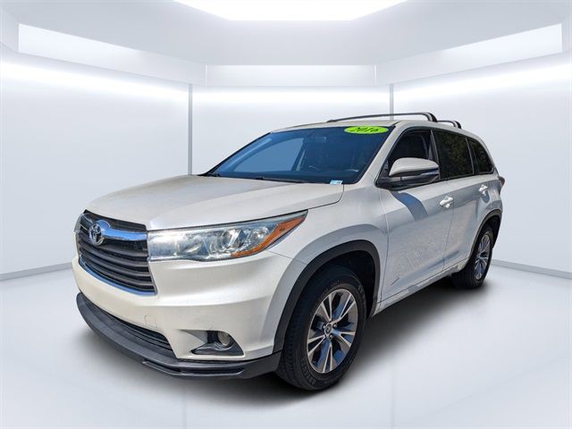 2016 Toyota Highlander LE Plus