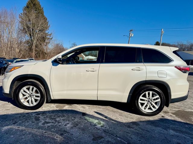 2016 Toyota Highlander LE