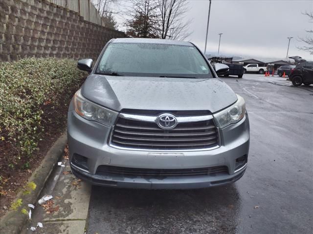 2016 Toyota Highlander LE