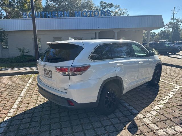 2016 Toyota Highlander LE