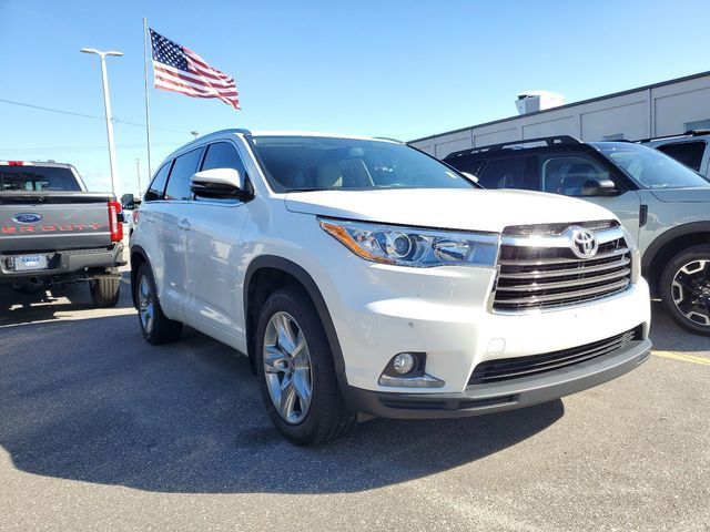 2016 Toyota Highlander 