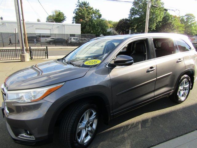 2016 Toyota Highlander Limited