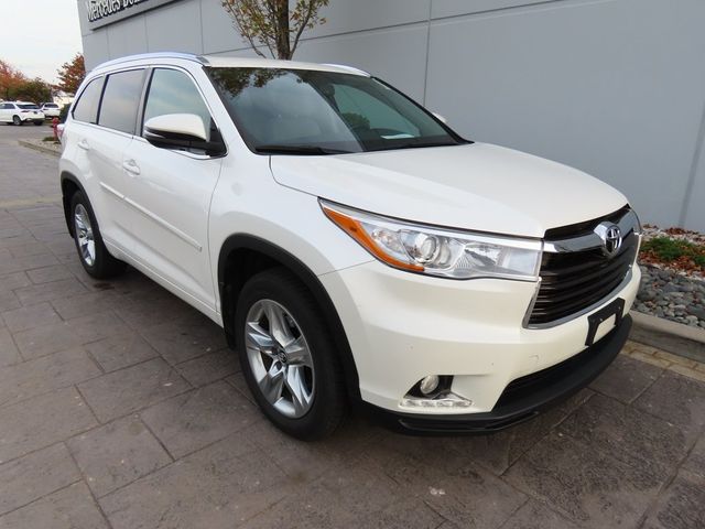 2016 Toyota Highlander 